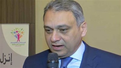 المستشار علاء الدين فؤاد يدلى بصوته في انتخابات النواب وسط تدابير مواجهة كورونا