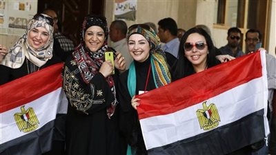 تنسيقية شباب الأحزاب والسياسيين: سيدات مصر دائمًا فى المقدمة ..والأم المصرية تمهد الطريق للأبناء