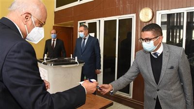 رئيس النواب: المجلس القادم سيصدر قانون المحليات ولائحة الشيوخ