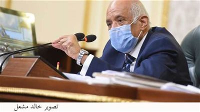 الدكتور علي عبد العال يتقدم بالعزاء في وفاة الكاتب الكبير وحيد حامد