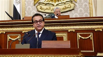 وزير التعليم العالي يوجه رسالة هامة للأطقم الطبية من مجلس النواب