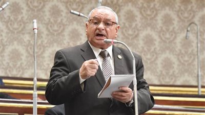 صابر عبد الحكيم أبو زيد لوزيرة الصحة : المريض لا يجد سرنجة بالوحدات الصحية بملوي