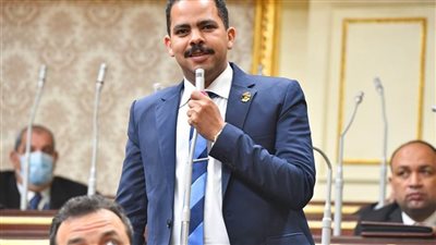 إشادات جماعية بمقترح زعيم الأغلبية للتبرع لصندوق الشهداء