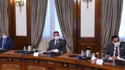 غدا مدبولي و 3 وزراء يلتقون برئيس طاقة النواب بحضور زعيم الأغلبية