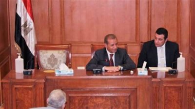 المستشار محمود عتمان يوجه الشكر لموظفى الأمانة العامة: شرفتم مجلس الشيوخ خلال جلساته ونأمل المزيد