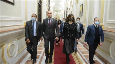 في إطار التعاون بين 