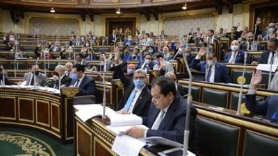 المستشار أحمد سعد يتقدم بالعزاء في وفاة حرم أمين عام مجلس النواب