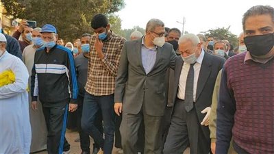 العشرات يشيعون جثمان والدة المستشار أحمد سعد الدين في الغربية