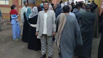 إقبال كثيف من أهالي قرية الهيصمية على لجنة مدرسة غيث في اليوم الثاني للانتخابات