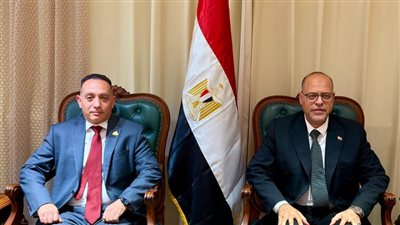 خلال اجتماع مع وزير العمل.. البياضي يدعو إلى توحيد إجازات الأعياد للطوائف المسيحية