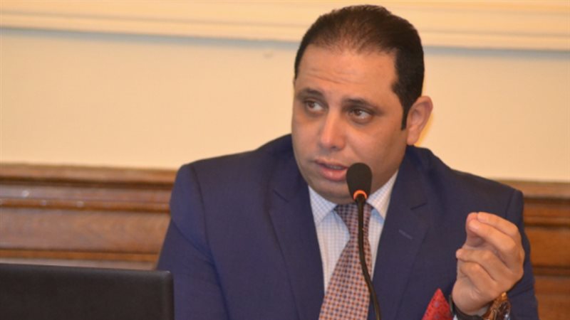 الدكتور ياسر حسان