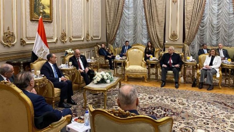 وزير الخارجية بدر