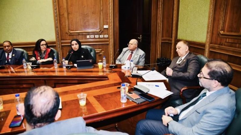 مناقشة مقترح النائبة